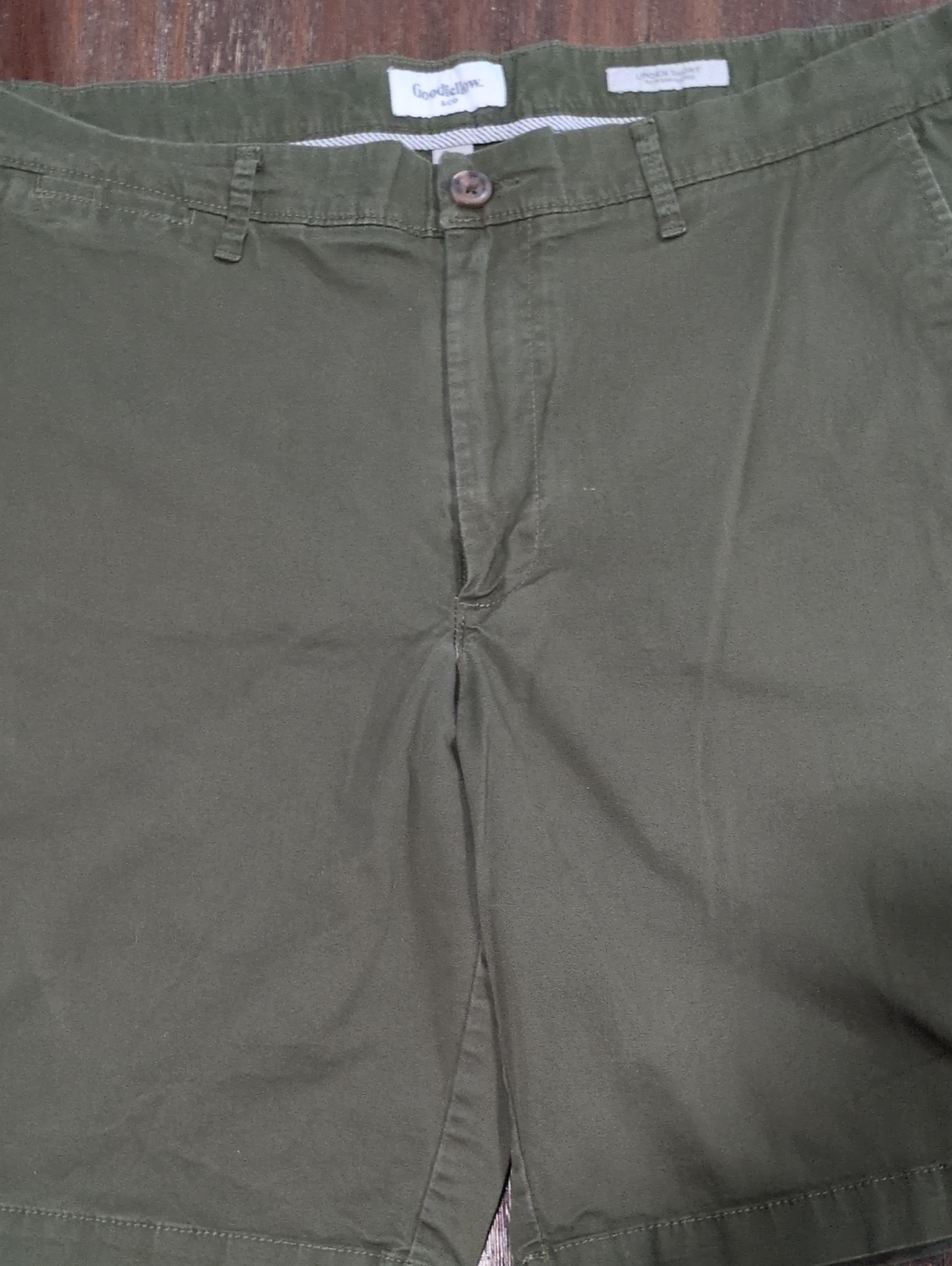 Linden Olive Green Cotton Shorts 36